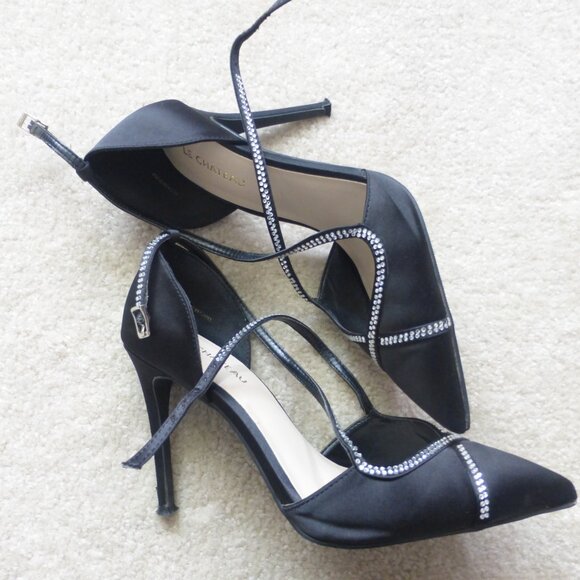 LE CHATEAU black satin pumps with skinny straps and clear rhinestones - Picture 7 of 11